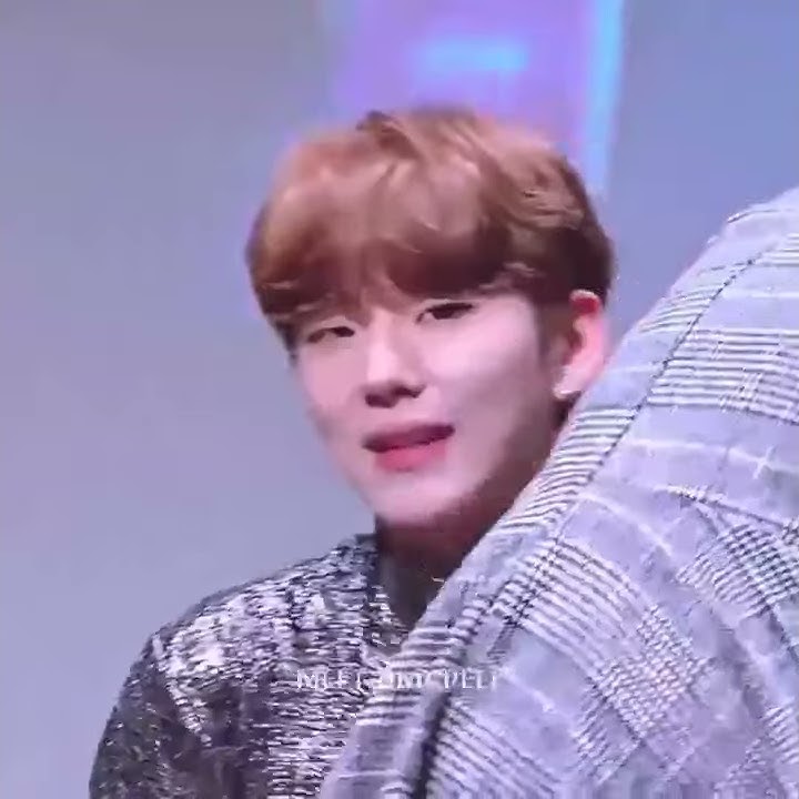 when your long time crush finally noticed you   #WONHO #KIHYUN