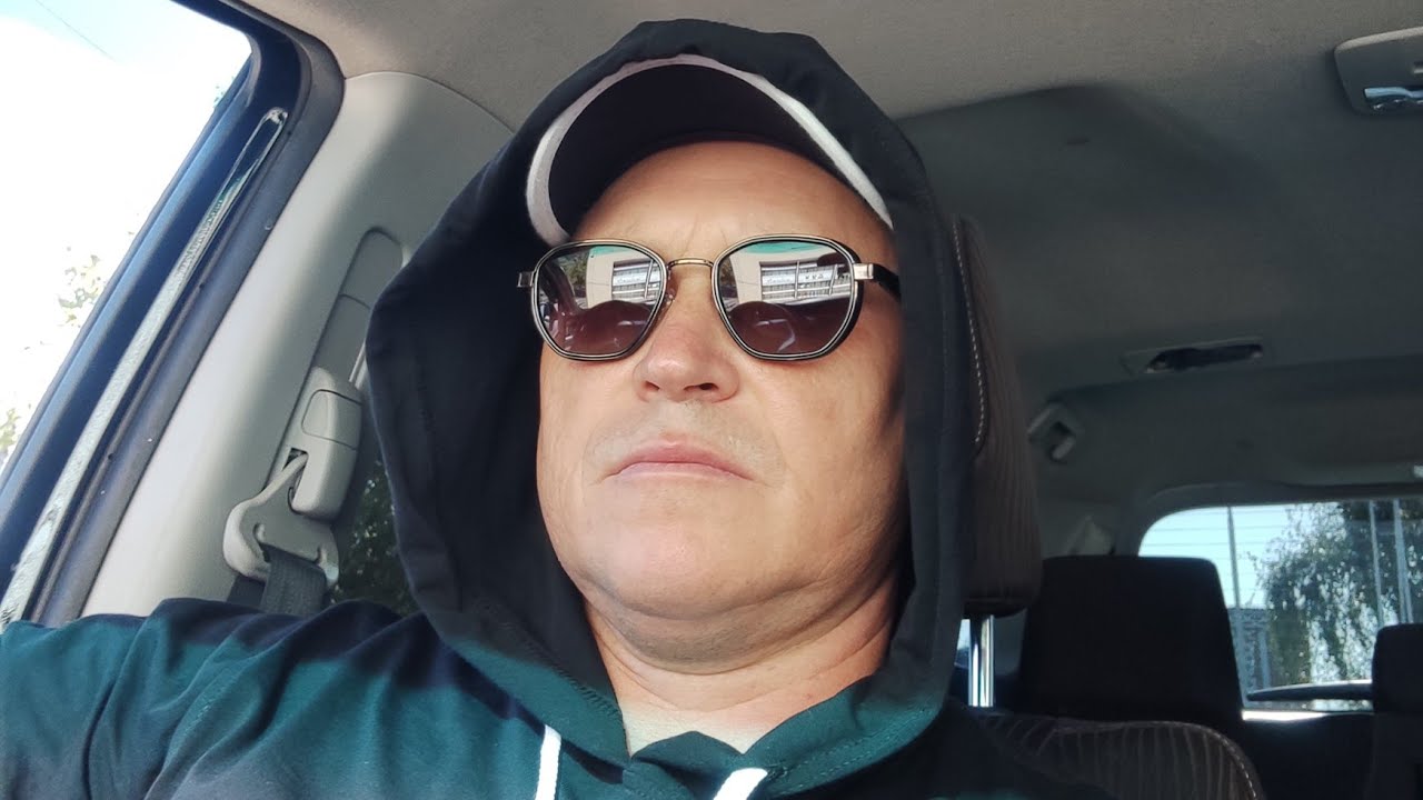 Toyota Fortuner. Тойота Фортунер. Загорелся датчик давления в шинах ...