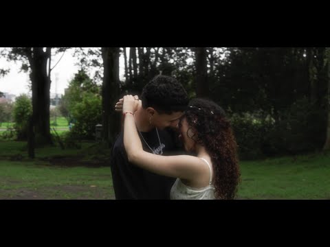 Butterfly Field — Video Oficial — MARIALE