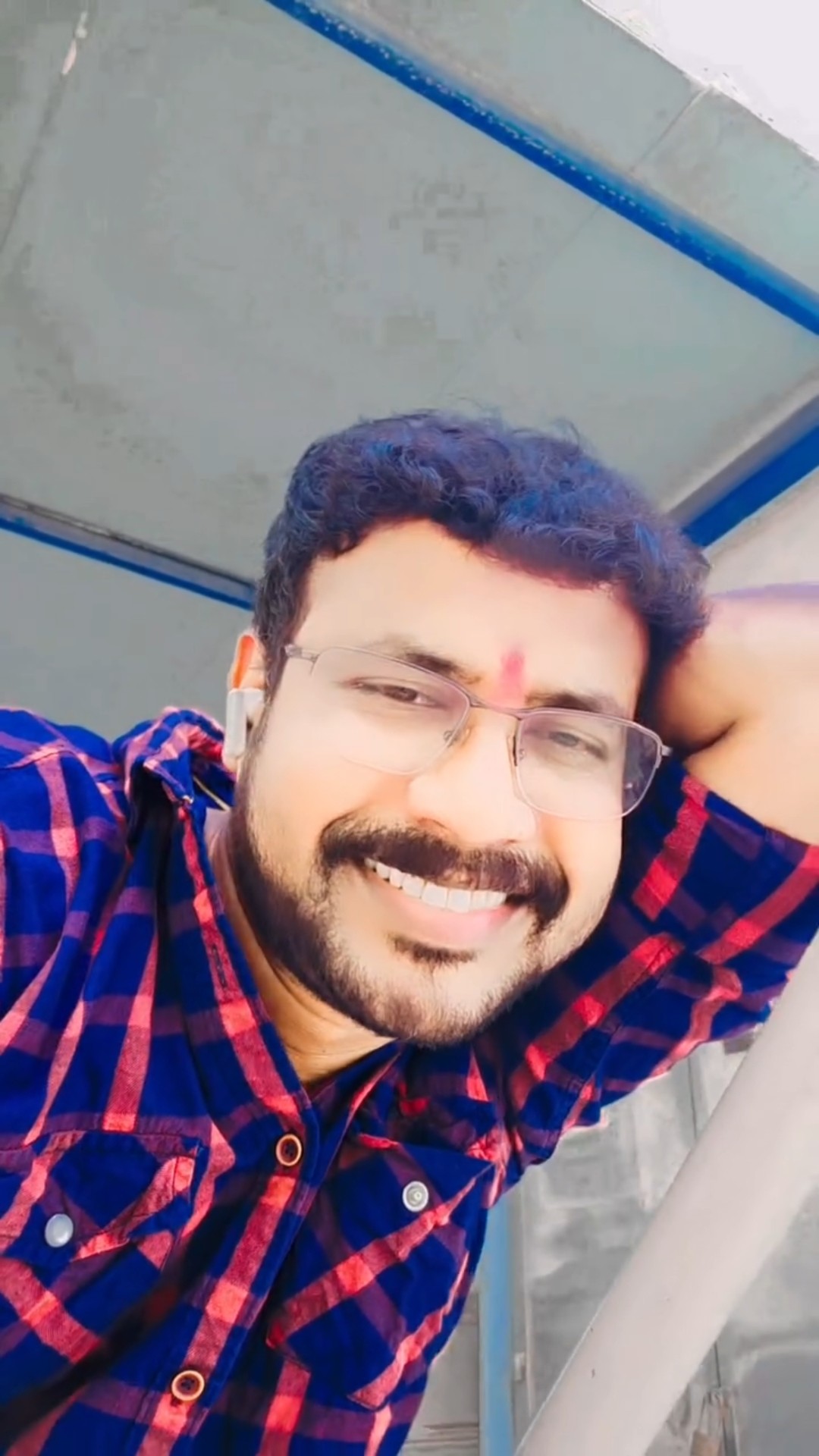 📽ట్రెండింగ్ వీడియోస్📱 - ShareChat