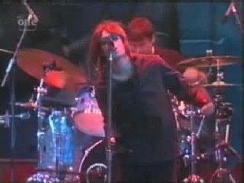 Oasis - Supersonic (Live)