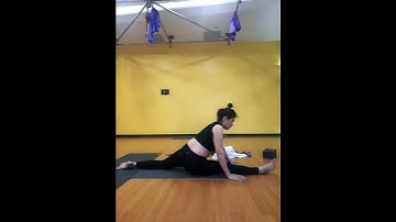 Split Practice For New Student/Hướng dẫn xoạc chân cho người mới bắt đầu#shorts #split #xoạcchân