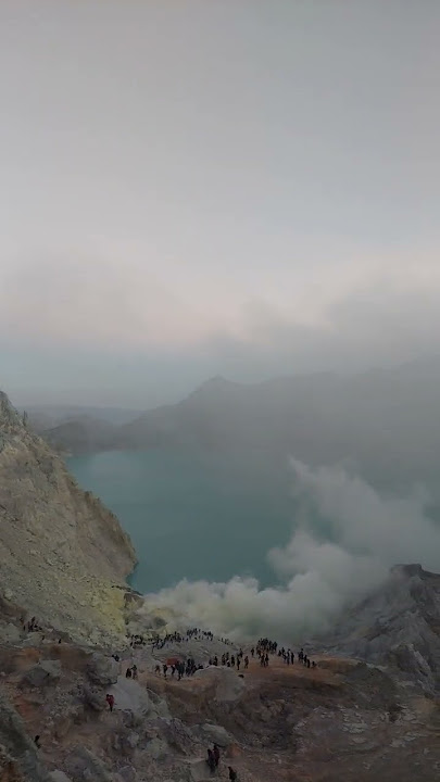 Ijen Craters #mentahan #story #storywa #sw #alam #pendaki #footage #bahansw #naikgunung