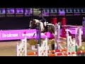 Watch Jessica Hewitt's impressive performance in the Your Horse CSI Am B jump off