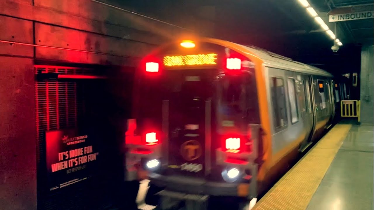 Boston Staycation Day 3 - Copley Place Mall - MBTA Orange Line & Blue Line