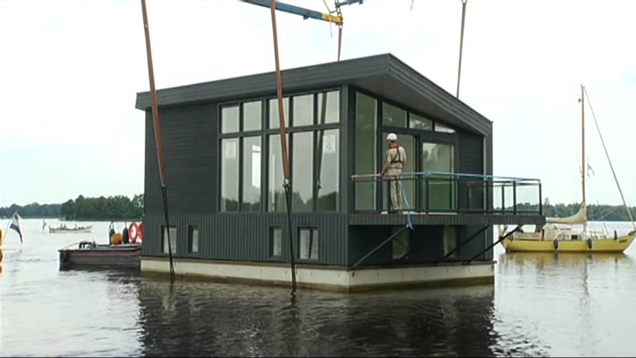 Woonboot Paterswoldsemeer drie waterwoningen paterswoldsemeer ingetakeld youtube Woonboot Paterswoldsemeer drie waterwoningen paterswoldsemeer ingetakeld youtube