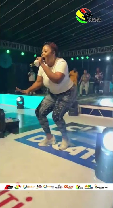 Gospel artiste Empress Gifty kicks off #Ashaimantotheworldfestival with a powerful performance.