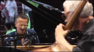 Vignette de la vidéo "Keith Jarrett Trio - In Your Own Sweet Way"