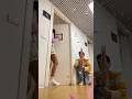 Scherzo a Sofì finito male! Crolla il tetto 😂