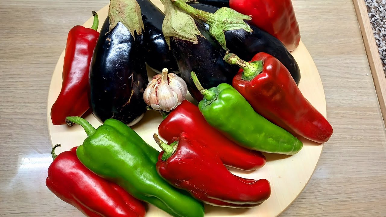 عندك الفلافل مشكلةو الباذنجان أجي نوجدو 2 وجبات مختلفة و رائعة 😋😋