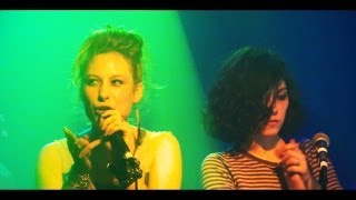 Video thumbnail of "Friends - "I'm His Girl" (Live in London 3 of 3)"