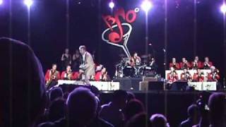 The Brian Setzer Orchestra Live - Drive Like Lightning (Crash Like Thunder) chords
