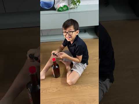Video Mở Nắp Chai Chưa bao Giờ Là Dễ Dàng Đối Với Vợ Chồng... - youtube