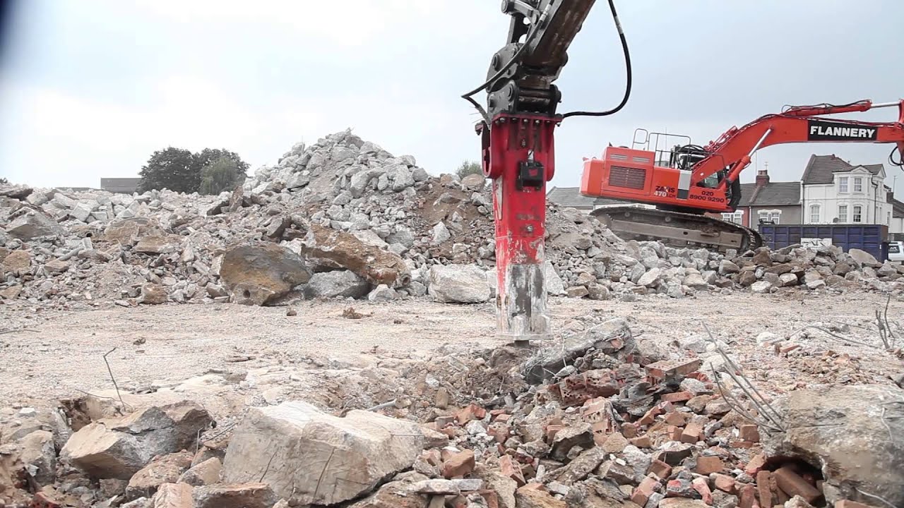 Rammer 5011 - Behind The Levers