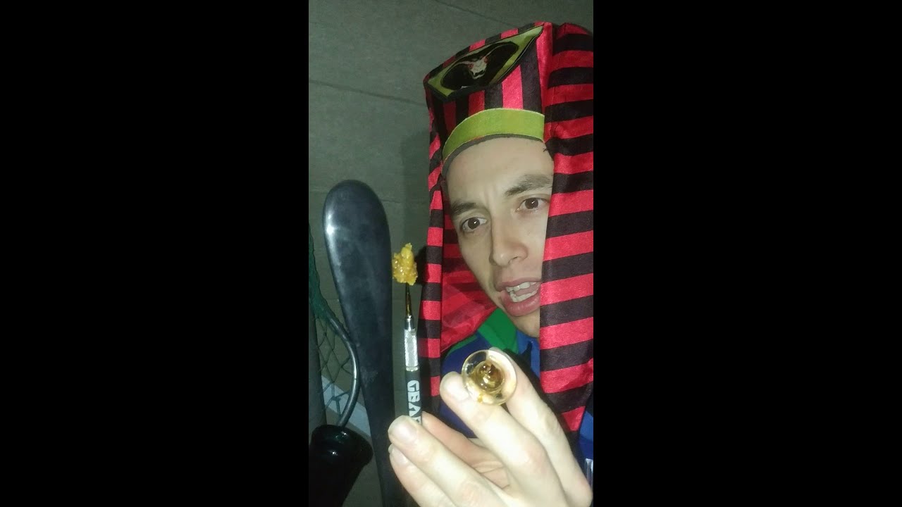 Taking a gram hit of shatter for Halloween was really fun cant wait to do it again