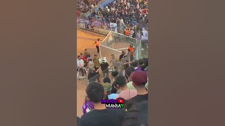 AREMANIA LARI DARI KEPUNGAN PERSIK MANIA DI STADION BRAWIJAYA KEDIRI 🟣