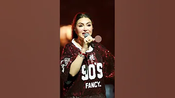 رشا رزق تغني أبطال الديجيتال في الملعب Apt Rose Lyrics اكسبلور Explore سبيستون Spacet Anime 