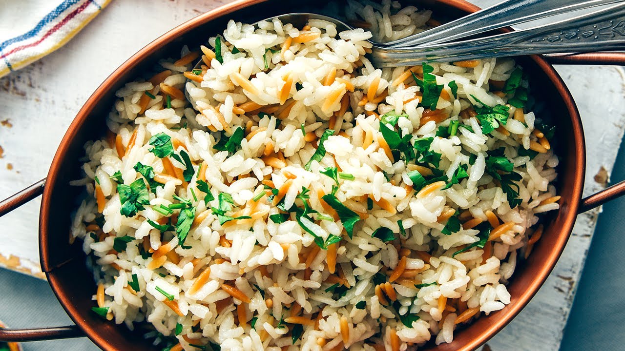 Turkish Rice Pilaf With Orzo Youtube
