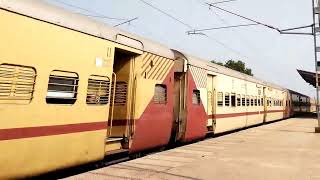 16606 Ernad Express/ TVC to MAQ