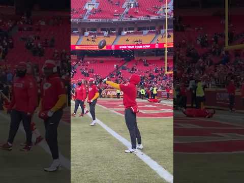 Patrick Mahomes, a