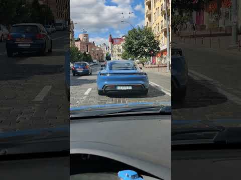 Що це за новий Порш в Києві???