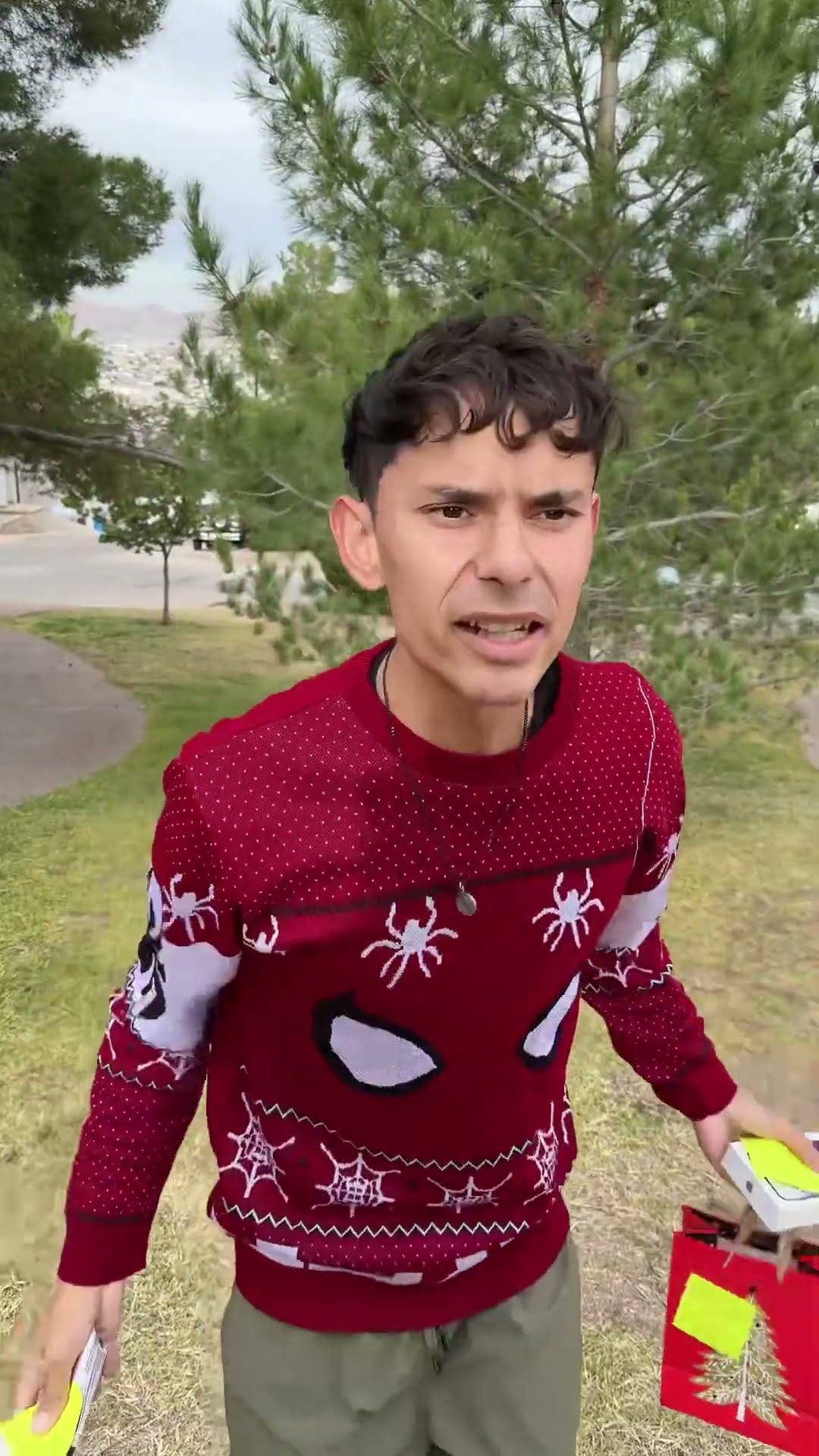 Milagro navideño ? #holidayswithshorts