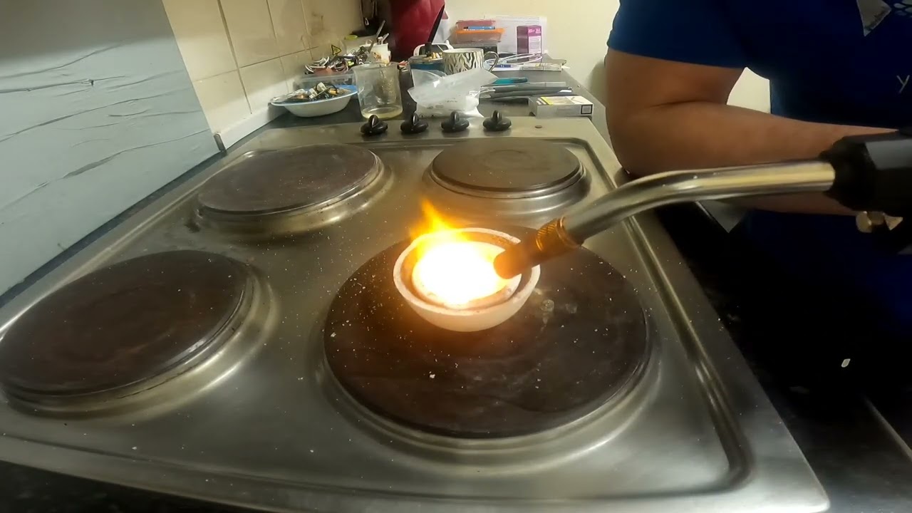 топене на злато