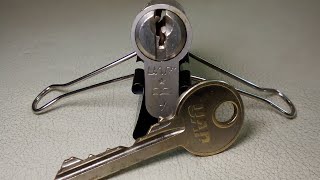 How to open Euro Lock "UAP".P and G. SpecThx for @NIGBEE-lock-bothering #locksport#lockpick