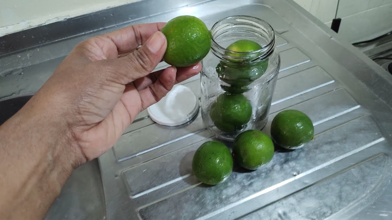 COMO CONSERVAR LIMÃO POR MUITO TEMPO SEM ESTRAGAR E FICAR SEMPRE VERDE 🍋 DICA FÁCIL