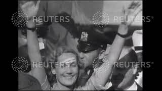 1936 Mrs. Markham arrives in America after her record solo flight