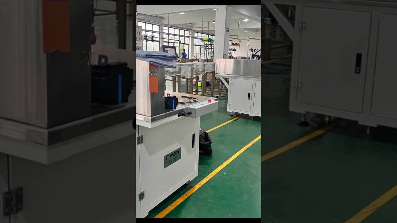 Automatically knitted beanie hat sewing machine, high speed hat seeing machine #beaniesewingmachine