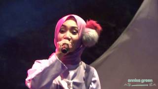 Fatin Shidqia - Away  (Sumarecon Bekasi 2017)