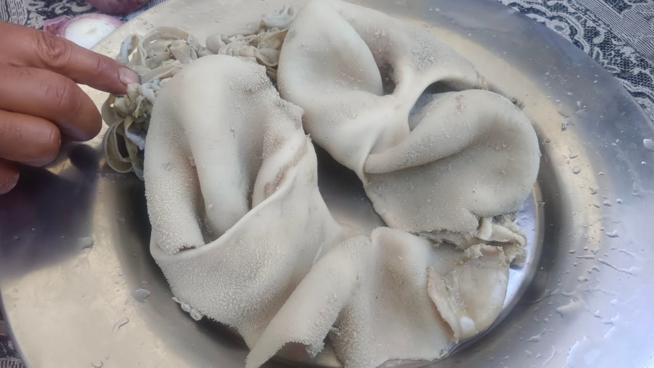 Methi Maaz | Wazwan Ojri Recipe | Cooking Goat intestine with Fenugreek | Meet Our Ducks And Rabbits