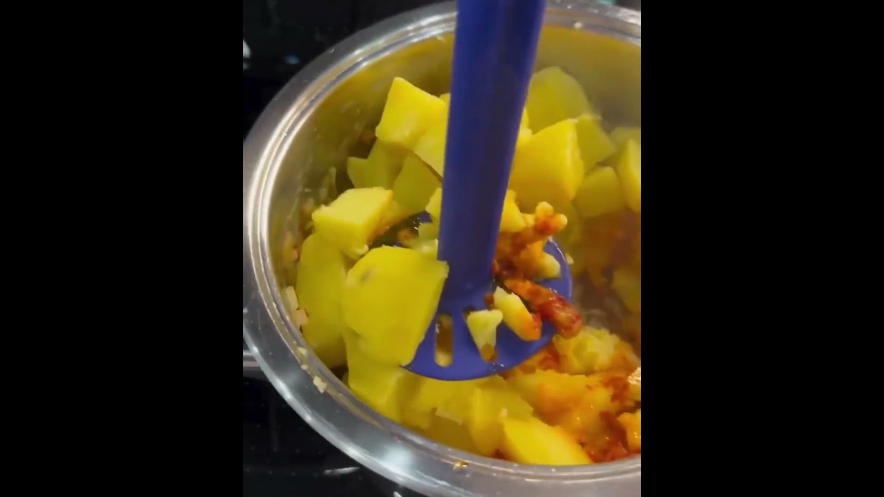 Haşlanmış Patates ve Milföy Hamuru #pratiktarifler #yemektarifleri #food #yemek Haşlanmış Patates ve Milföy Hamuru #pratiktarifler #yemektarifleri #food #yemek