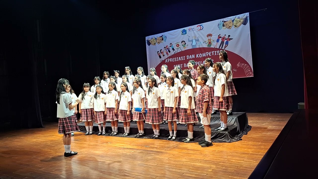 Tim Paduan Suara Para Bintang SMP Santo Markus II