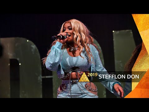 Stefflon Don - Boasty (ft. Idris Elba) (Glastonbury 2019)