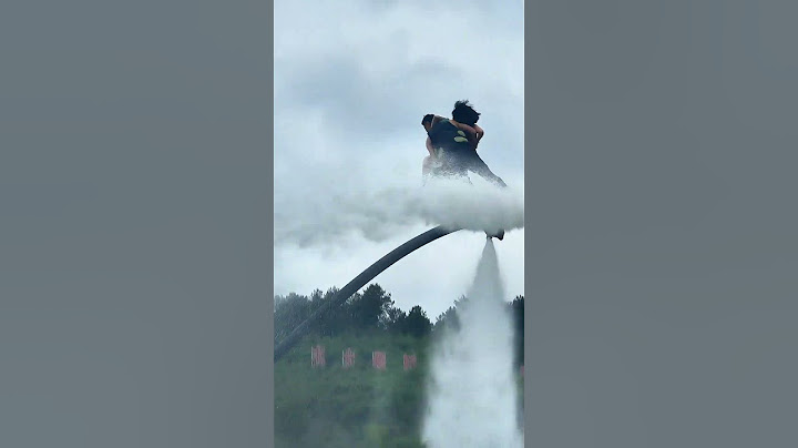Flyboard ride is so fun 🤪😚✌️ #amusementpark #adventure #flyboard #bluesilver