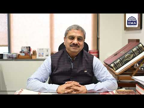 What Bhagavad Gita Teaches About Leadership | IIMA Leadership Programme with Prof Sunil Maheshwari - video from IIMA