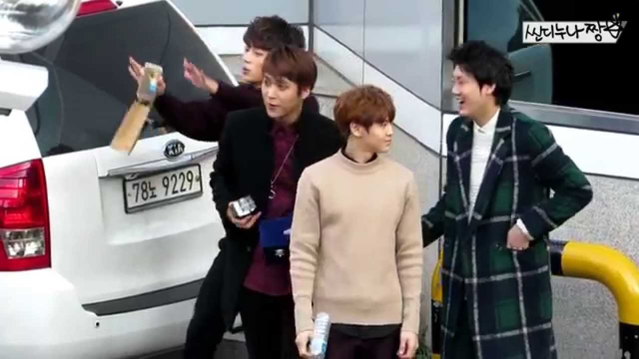 141109 비스트 윤두준중심 인기가요 퇴근길 춤추는 두준이