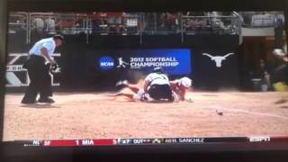 Texas vs Oregon softball fight screenshot 3