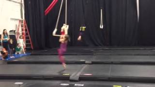 2014.03 T Trapeze 1