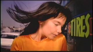 Bjork - It's Oh So Quiet official video