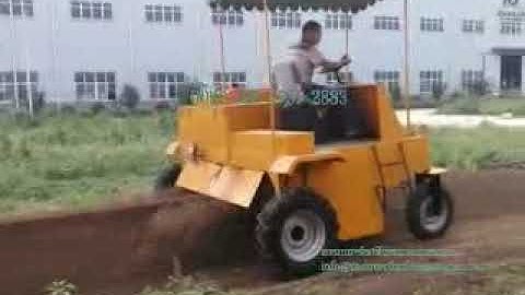moving type windrow turner for poultry litter compost making