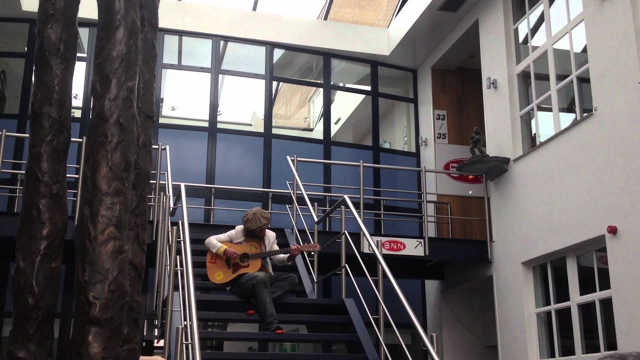 Will Rendle singing Jealous Guy from John Lennon