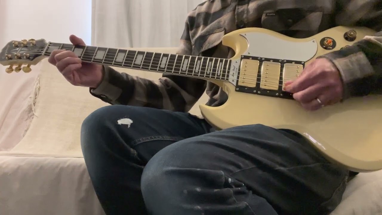 2004 Epiphone G-400 Custom SG Guitar Antique Ivory Gold Hardware