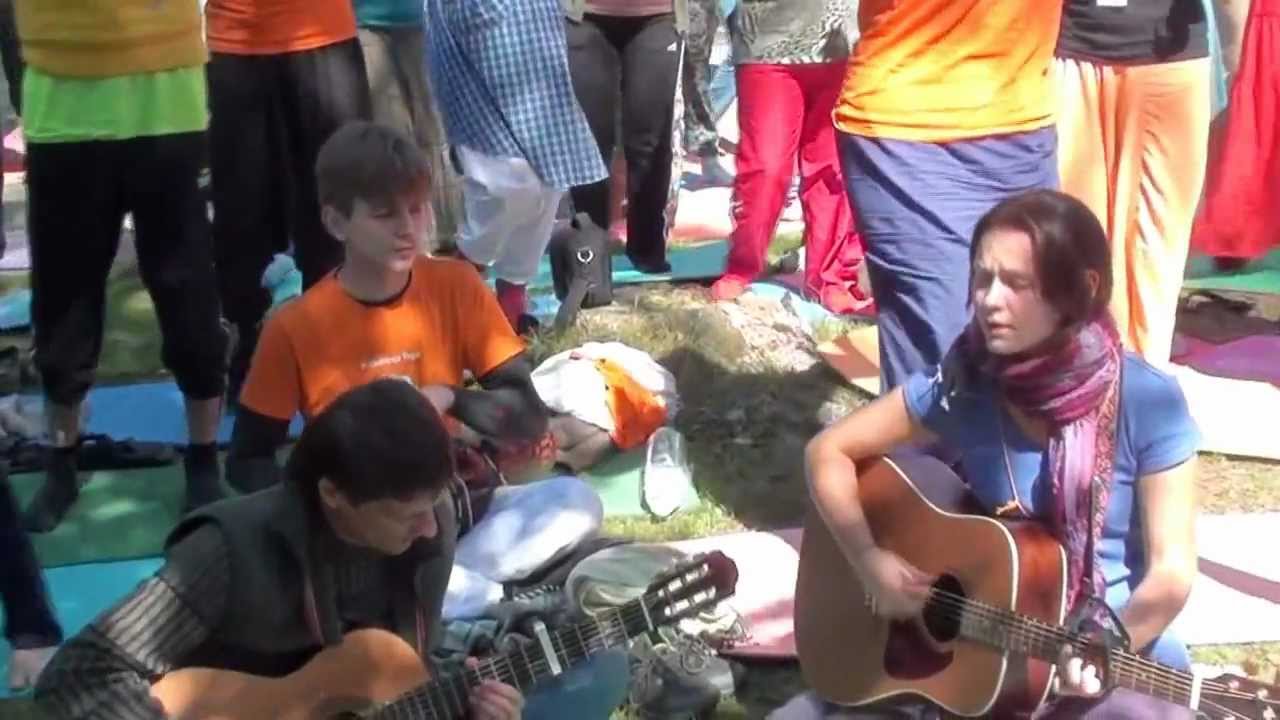 Melodic kiirtan on nature 20.08.2012