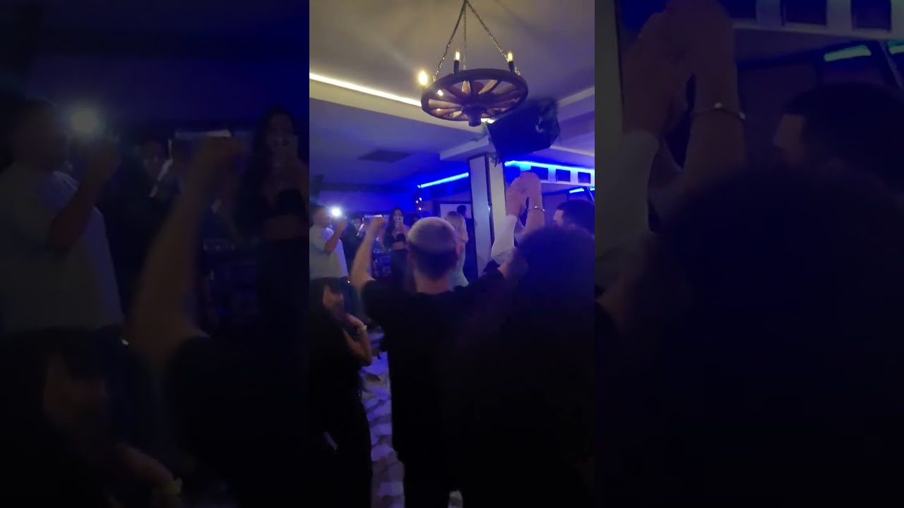 Вечер с Емануела в Андрювата къща. LIVE 