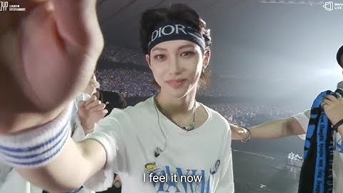 𝐅𝐞𝐥𝐢𝐱 𝐫𝐞𝐞𝐧𝐚𝐜𝐭𝐢𝐧𝐠 𝐡𝐢𝐬 𝐩𝐚𝐫𝐭 𝐟𝐫𝐨𝐦 