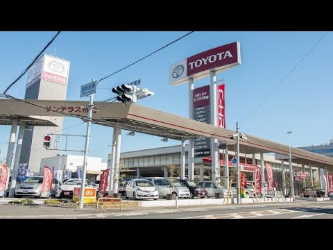 Видео: Автосалон ТОЙОТА в Осака