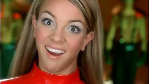 Britney Spears - Oops!...I Did It Again [Uncut Bloopers] (1080p HD)